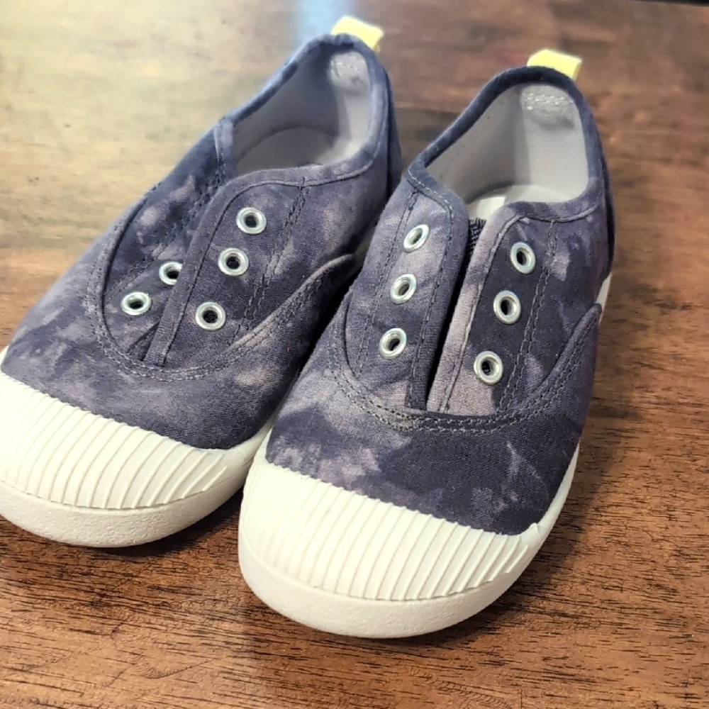Cat & Jack Toddler Rory Charcoal Gray Slip-On Apparel Sneakers Size 11